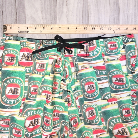 Asylum Bitters Mens Board Shorts Size 32